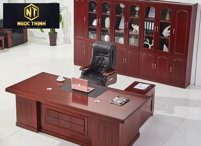 Bàn ghế giám đốc cao cấp hiện đại, xu hướng hiện nay của năm 2024-2025